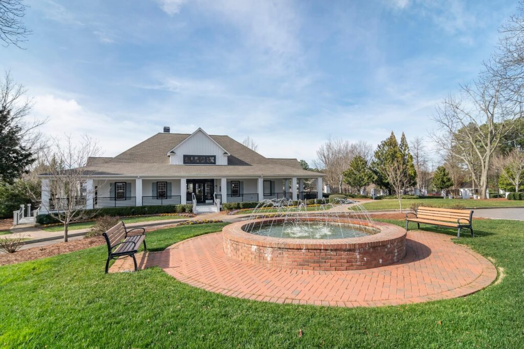 Outdoor fountain with benches